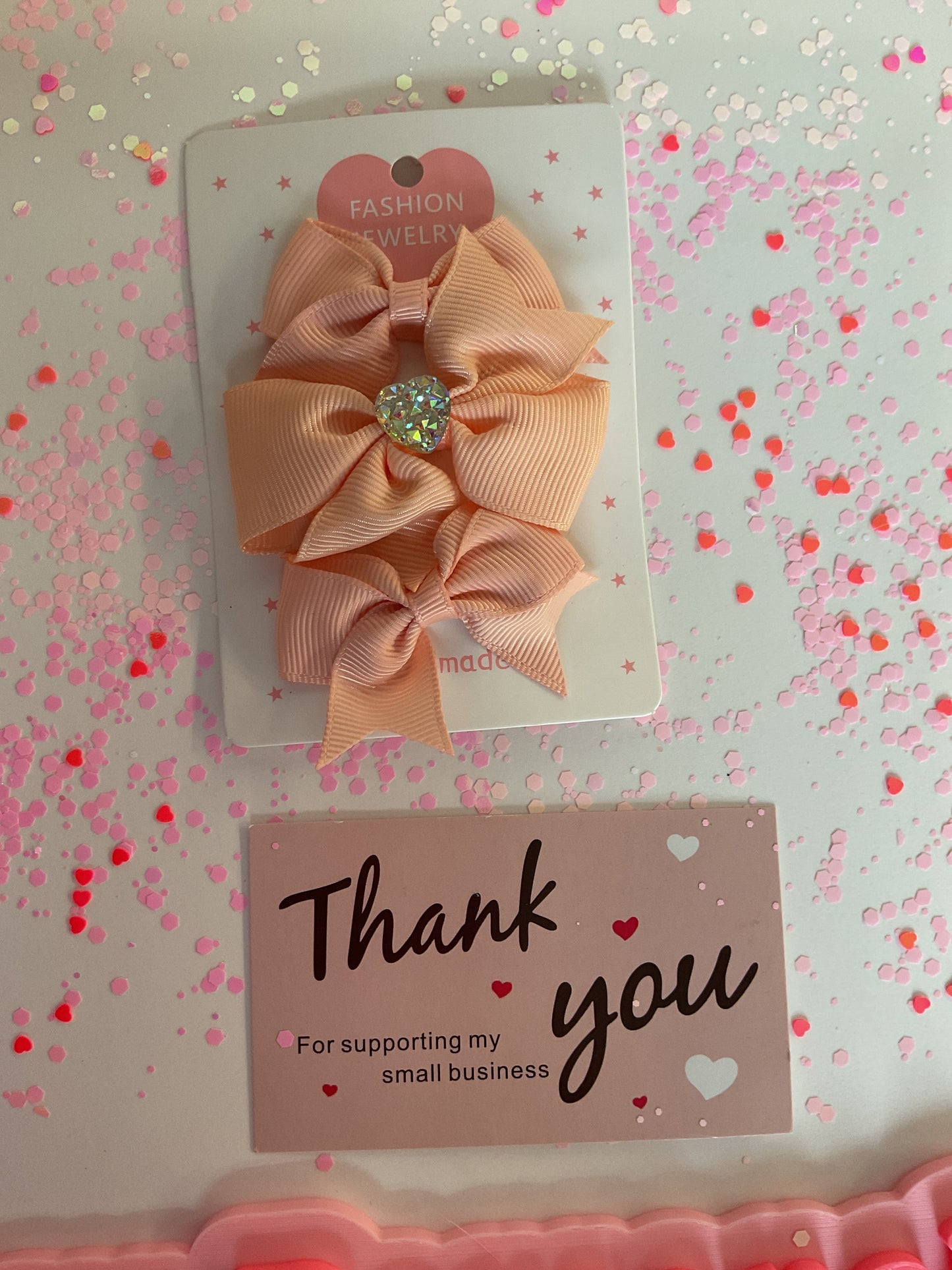 Small hair bows