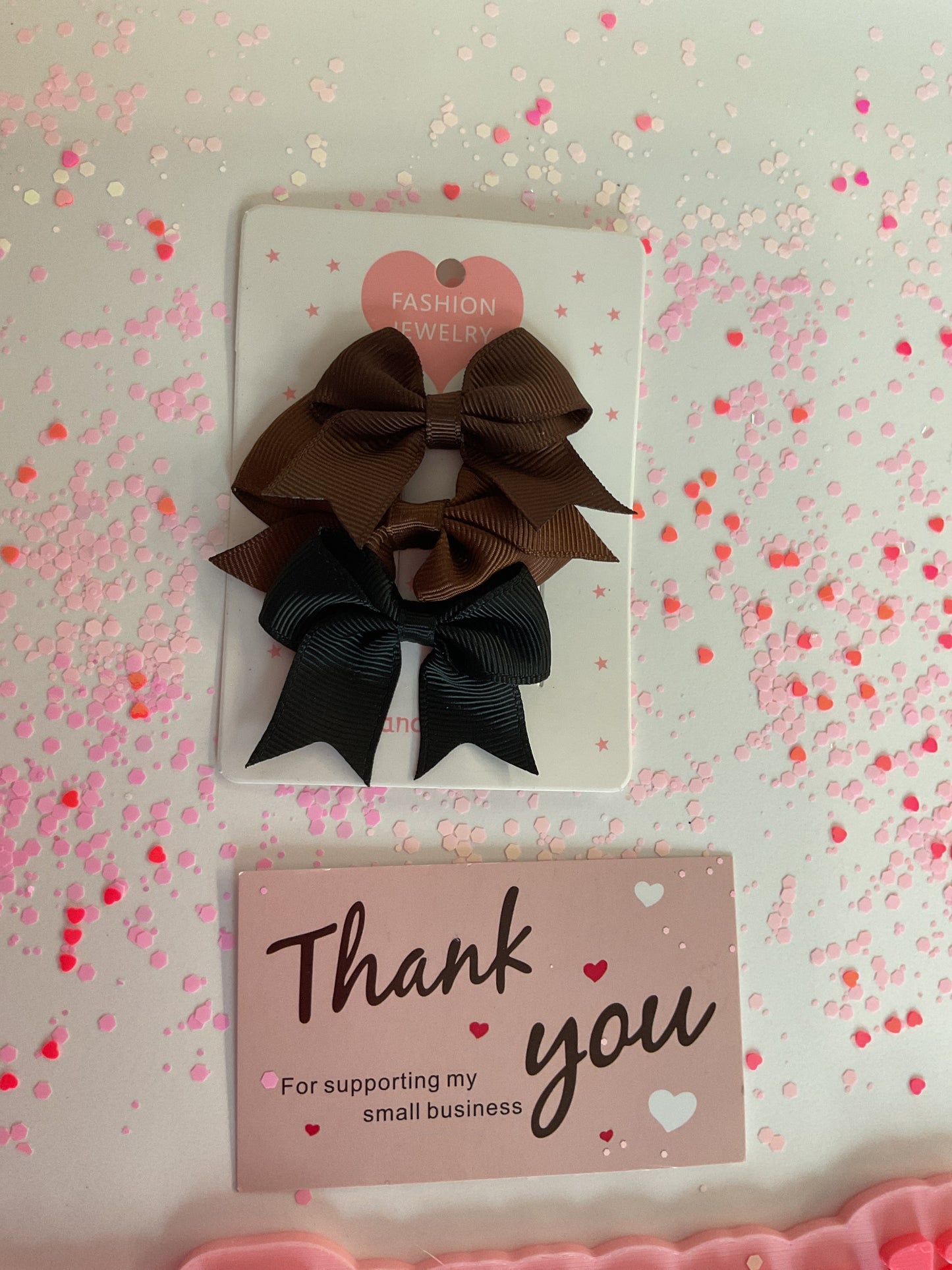 Small hair bows