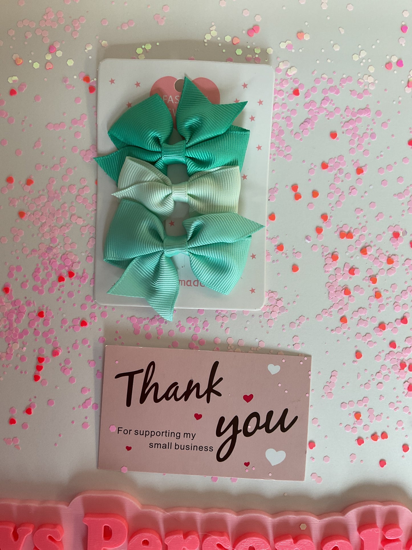 Small hair bows